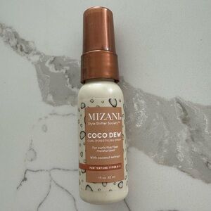 🌸5/$25🌸 Mizani coco dew